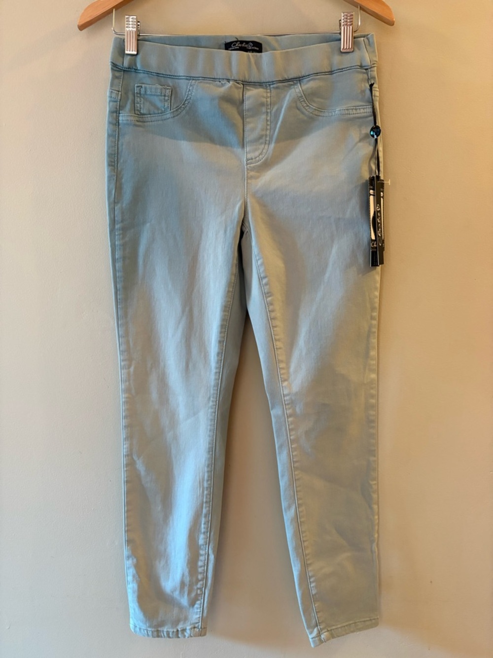 Charlie B High-Rise, Pull-On Cropped Skinny Jeans, Light blue Wash, Sz 6, NWT!